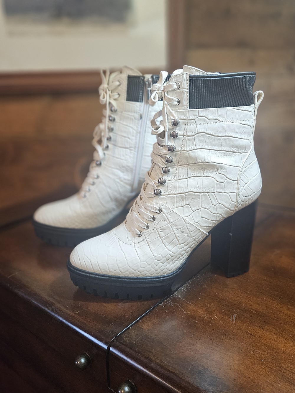 Vince Camuto White Croc-Embossed Lace-Up Ankle Boots